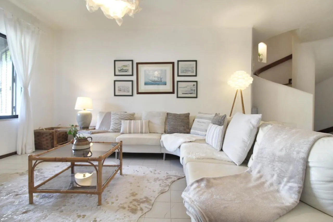 Typical Portuguese Beach House Just 88M To The Beach Villa Porches  0*, Porches (Algarve)